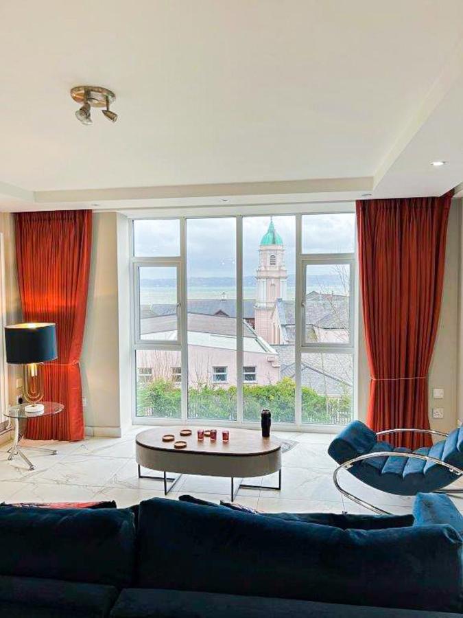 Modern Luxurious Apartment W/ Patio Balcony & View Jordanstown Экстерьер фото