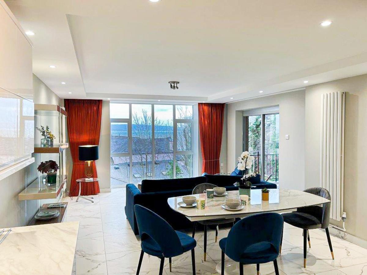 Modern Luxurious Apartment W/ Patio Balcony & View Jordanstown Экстерьер фото